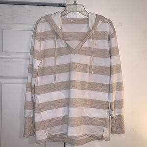 NWOT✨The Black Dog Hoodie Sweatshirt